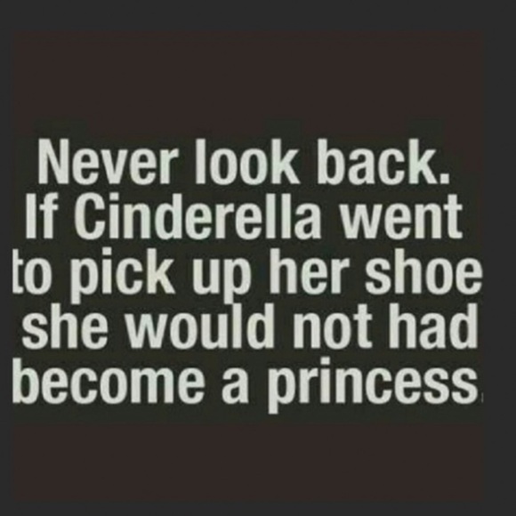 47. Kate Spade Sadie Crossbody Set in Coastal Floral - Picture 10 of 10